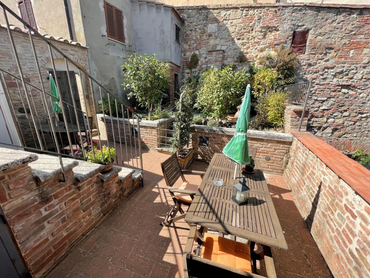 La Dimora Nel Corso Montepulciano Exterior foto